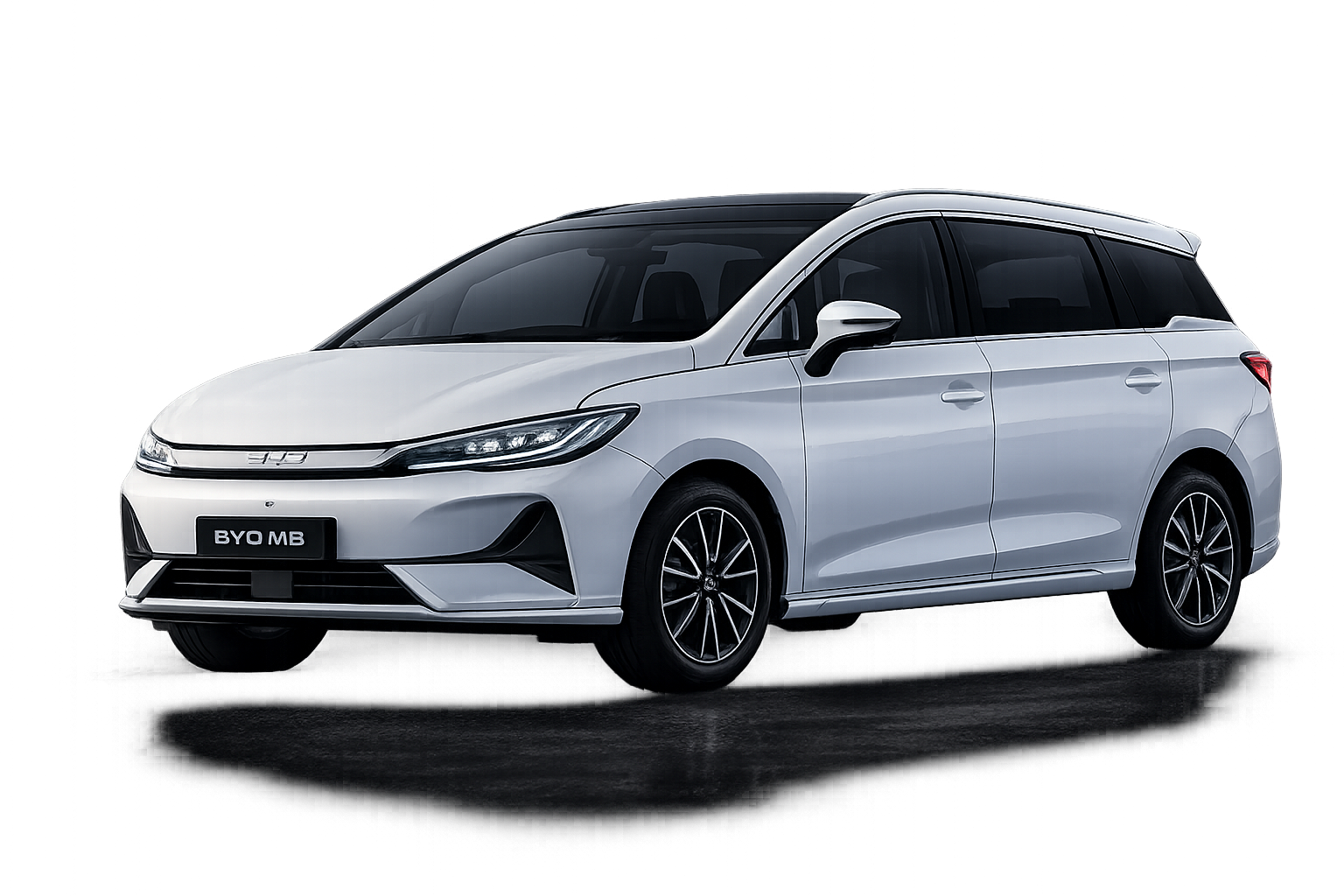 BYD M6