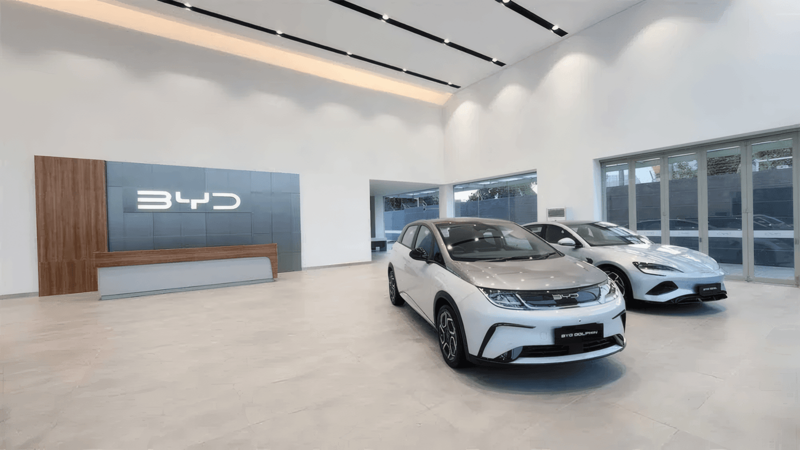 Showroom Dealer BYD Arista Sunter Interior